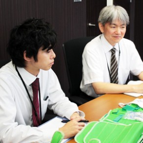 「株式会社高研」の合田さんと五戸さん